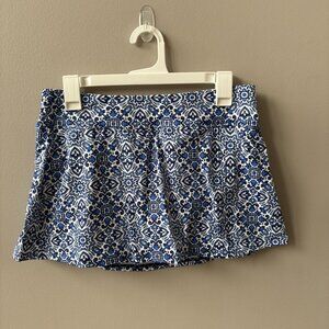 Land's End Swim mini skirt with bikini. Fun blue pattern. Size 10 women's.
